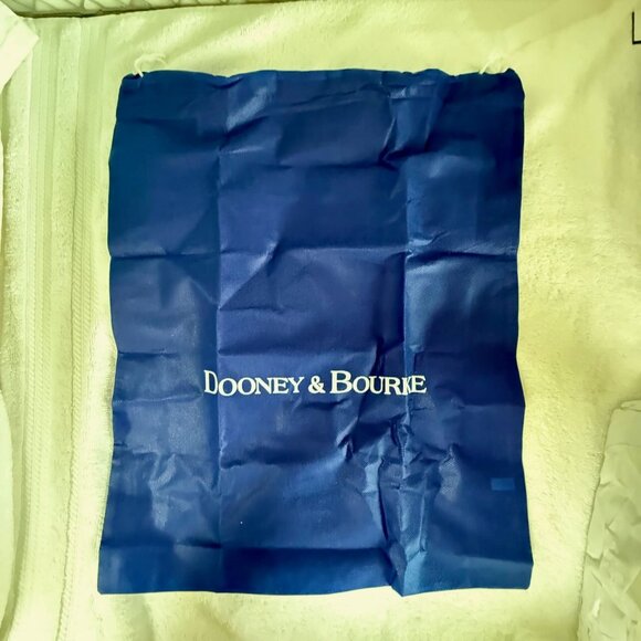 Dooney & Bourke Pebble Grain Lexington Crossbody - BNWT - Picture 16 of 16